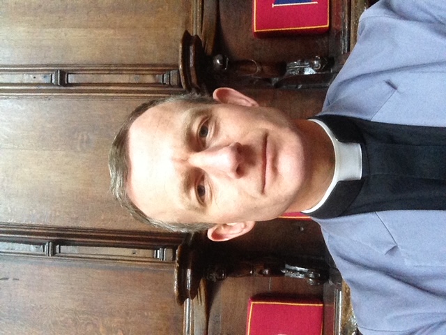 photo of Rev Jonathan Evans